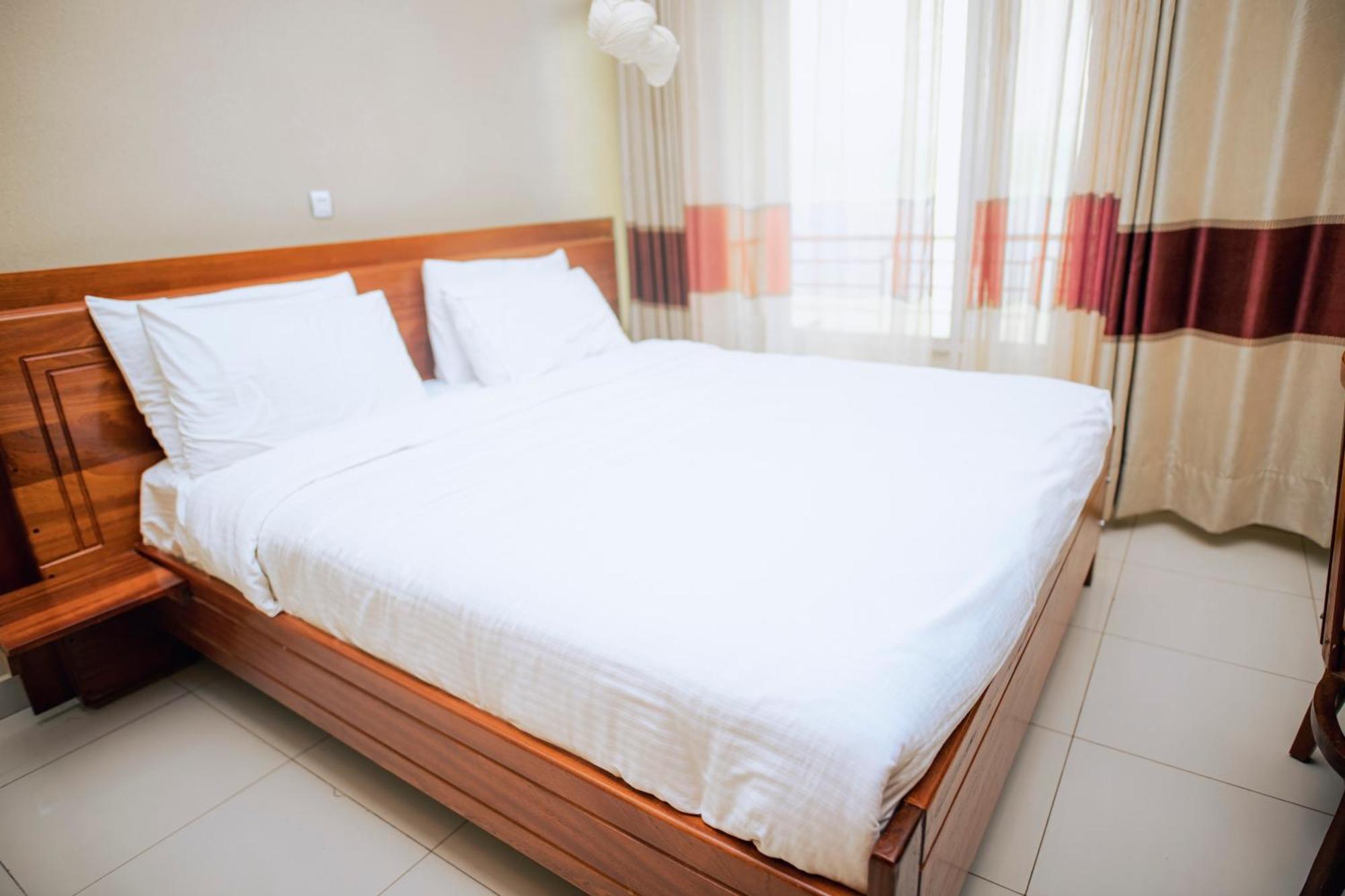 Peace Guest House Muhari エクステリア 写真